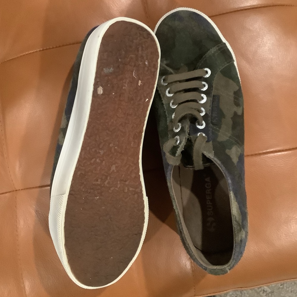 VGUC Superga suede platform sneakers, size US W9 / EU 40 - Picture 6 of 9